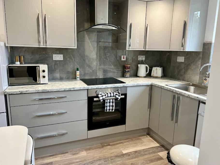 New 2 Bed Preston City Centre Flat - Sleeps 4 Екстериор снимка